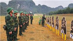 Phát huy truyền thống đơn vị anh hùng, xây dựng đơn vị vững mạnh toàn diện